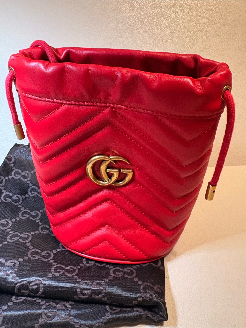 Gucci GG Marmont Red Matelassé Leather Small Bucket Bag
